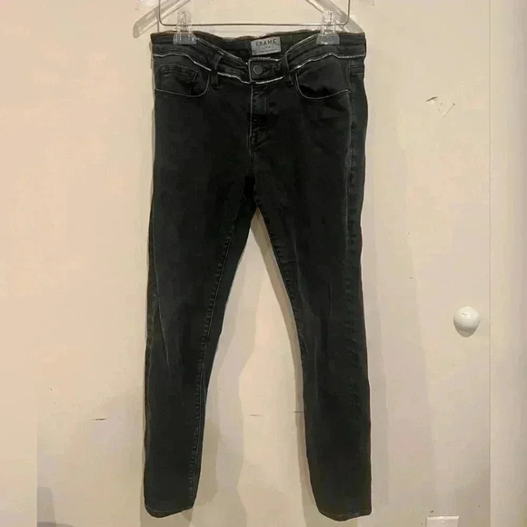 Frame Denim Le Garcon Black
Zipper Trim Jeans - Picture 2 of 5